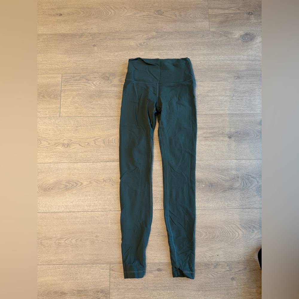 Army green lululemon wonder under full length leggings